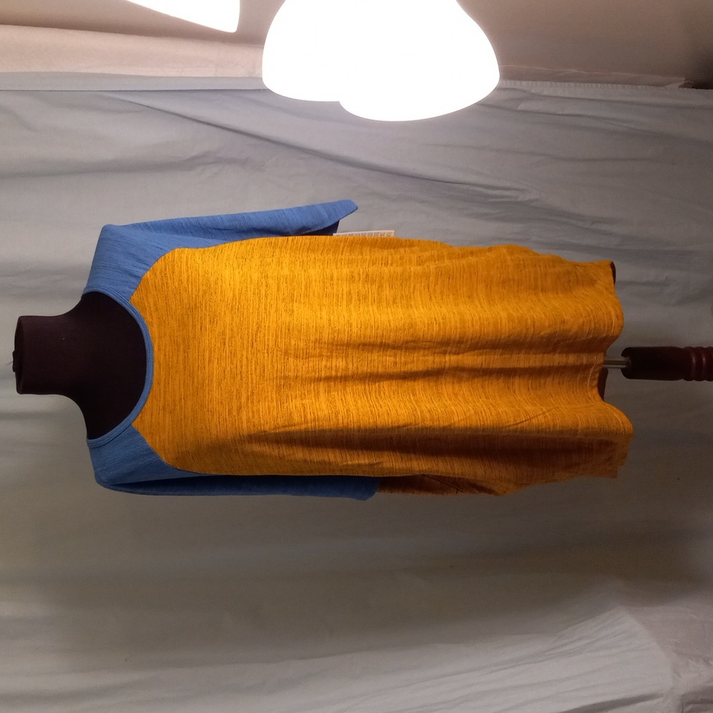 LuLaRoe XS Irma NEW Heathered Blue Mustard Yellow Hi-Low Tee Shirt